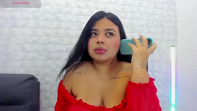 Emily cooper20 online show from 03.22.25