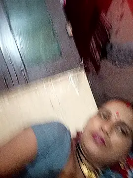 reemacouple007 online show from 10.20.25