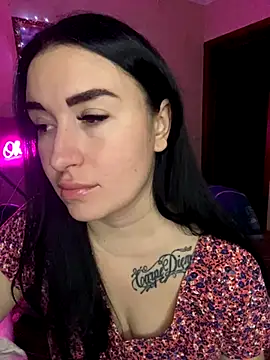 Roxana Bell online show from 12.06.24