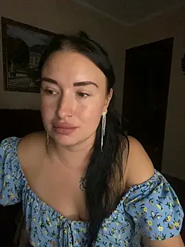 Snapshot of Roxana_Bell chatting on 07.13.26 Roxana Bell online show from 07.13.26