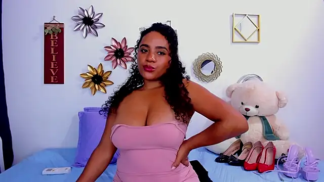 Snapshot of paolitakens chatting on 02.15.26 paolitakens online show from 02.15.26