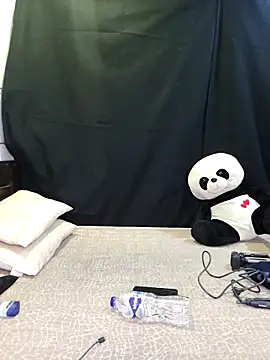 Blossam 07 online show from 02.14.25