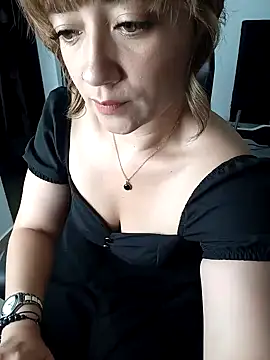 tata laima   online show from 02.04.25