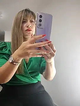 tata laima   online show from 11.05.25