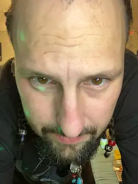 BobbyQ29 online show from 11.26.25