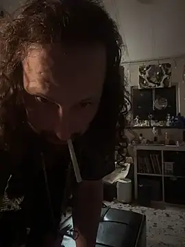 BobbyQ29 online show from 02.25.26