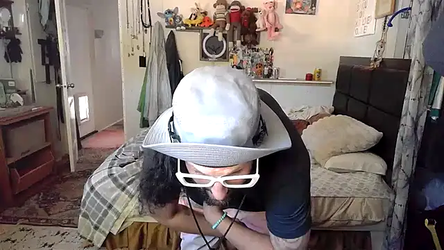 BobbyQ29 online show from 04.07.26