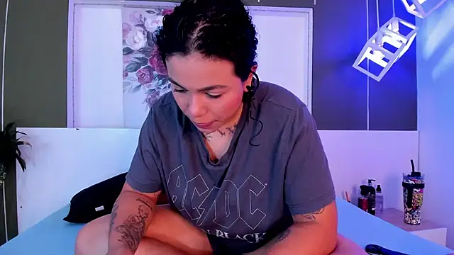 Alexxxholy online show from 02.22.25