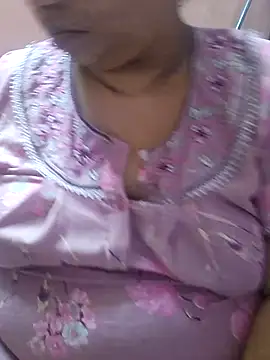 Ravina patil1 online show from 09.25.25