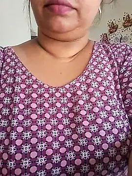 Snapshot of Ravina_patil1 chatting on 06.07.26 Ravina patil1 online show from 06.07.26