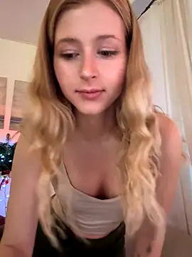 LunaRase online show from 12.17.25