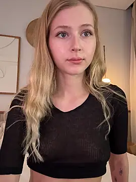 LunaRase online show from 01.11.26