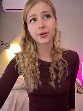 LunaRase online show from 03.12.26