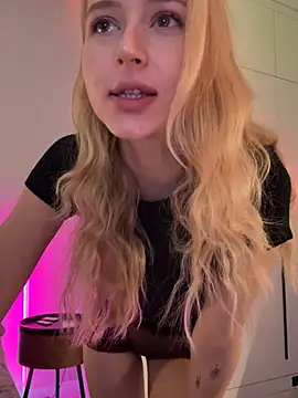 LunaRase online show from 07.07.26