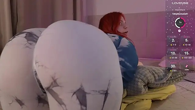 Tara Renn online show from 10.08.25