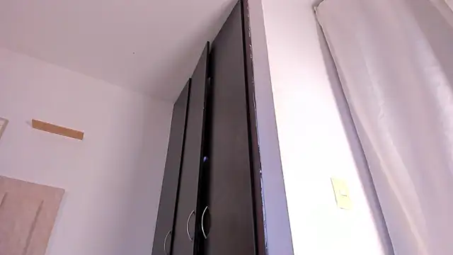 Avaline Blancx online show from 02.12.25