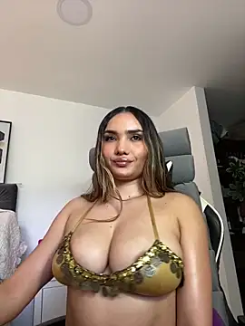 Snapshot of exoticcute chatting on 09.09.25 exoticcute online show from 09.09.25