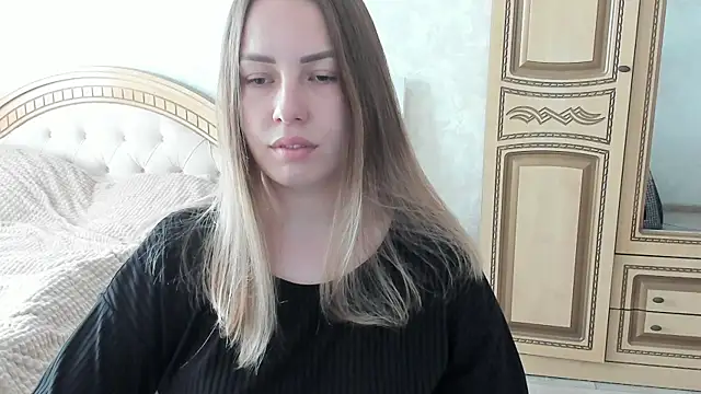 Mia shy1 online show from 10.03.25