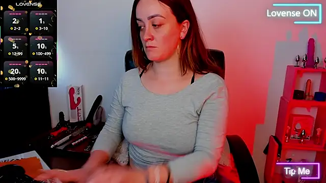 sara goodgirl13 online show from 02.28.25