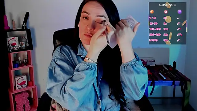 sara goodgirl13 online show from 09.18.25