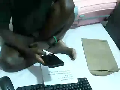 Snapshot of bigassmay chatting on 01.14.25 bigassmay online show from 01.14.25