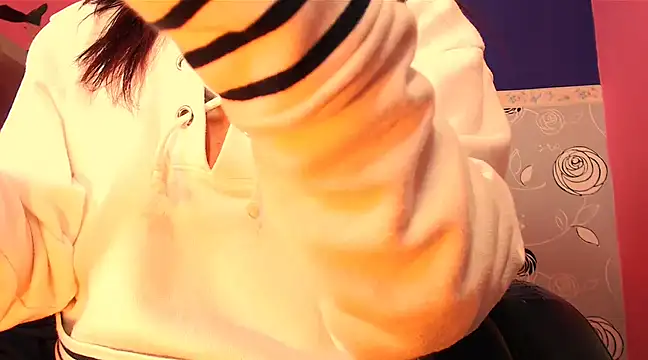 SaraSofia44 online show from 03.15.25