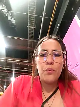 Lena-32 online show from 03.31.26