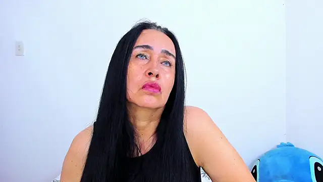 HorniestMilf online show from 02.20.26