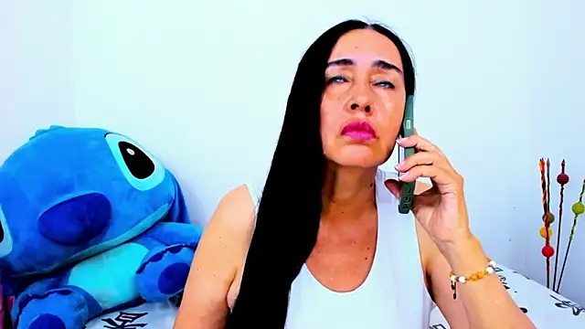 HorniestMilf online show from 05.28.26