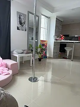 Melina-Smith online show from 01.15.26