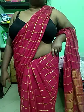 Snapshot of tamil_monasexy chatting on 10.23.25 tamil monasexy online show from 10.23.25