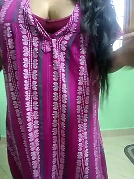 Snapshot of tamil_monasexy chatting on 11.28.25 tamil monasexy online show from 11.28.25