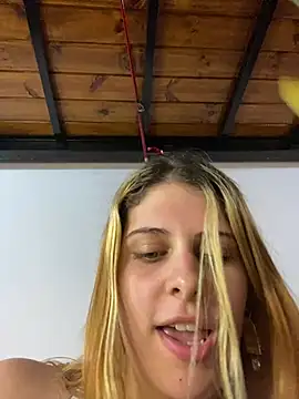 Snapshot of FlorBich chatting on 02.22.25 FlorBich online show from 02.22.25