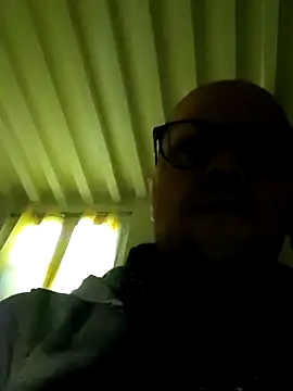 Snapshot of wedge75 chatting on 10.16.25 wedge75 online show from 10.16.25