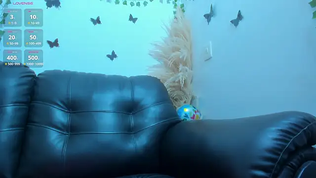 Snapshot of Amani_Bakir chatting on 02.25.26 Amani Bakir online show from 02.25.26