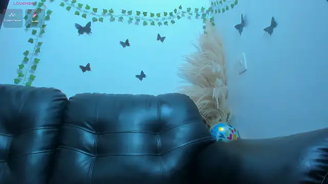 Snapshot of Amani_Bakir chatting on 03.04.26 Amani Bakir online show from 03.04.26