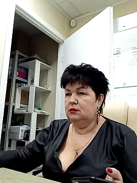 FantasyMichelle online show from 01.11.25