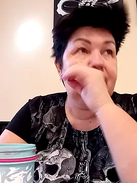 FantasyMichelle online show from 02.10.25