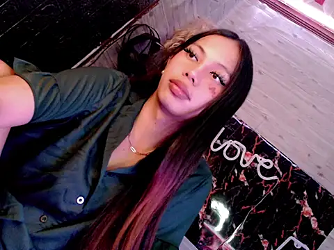 whiteladyboy online show from 10.03.25