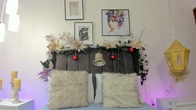 helen mooree online show from 12.16.25