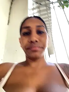 Snapshot of Kristel_lee chatting on 11.30.25 Kristel lee online show from 11.30.25