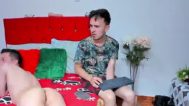 Snapshot of big-dicktop23 chatting on 01.18.25 big-dicktop23 online show from 01.18.25