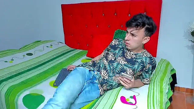 Snapshot of big-dicktop23 chatting on 02.07.25 big-dicktop23 online show from 02.07.25