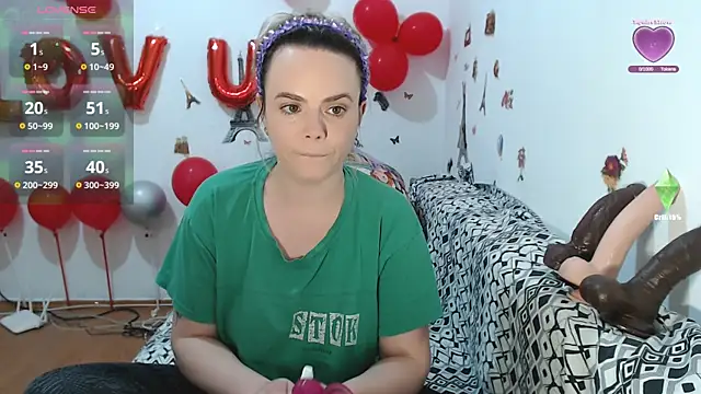 hotmilf4uxxx online show from 03.18.26