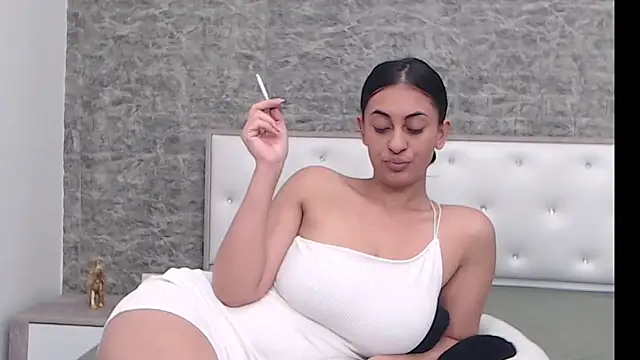 Snapshot of Aimeclark chatting on 12.08.24 Aimeclark online show from 12.08.24