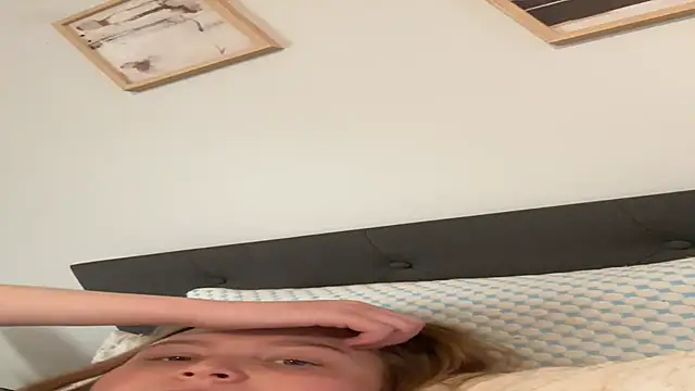 PhatAssBlond online show from 12.24.24