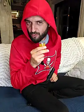 Jade Emeraud online show from 12.06.24