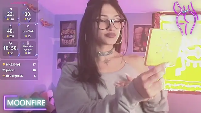 moonfiredancer online show from 01.12.25