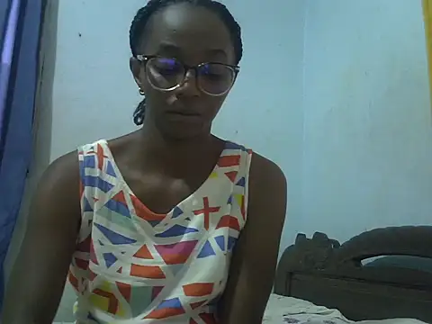 Snapshot of ElianeHot chatting on 03.15.26 ElianeHot online show from 03.15.26