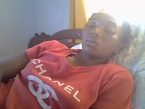 Snapshot of ElianeHot chatting on 03.21.26 ElianeHot online show from 03.21.26